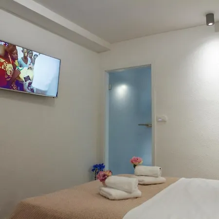 بيت للعطل Old Stone House In Historical Area *